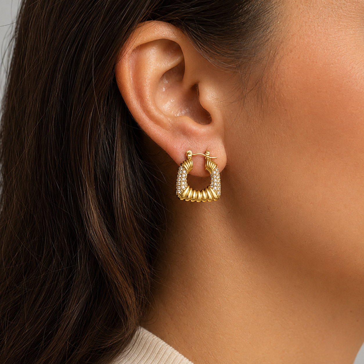 Boucles Cristalline Blanc — portées